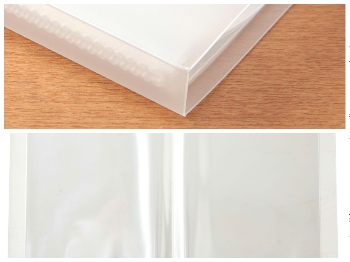 無印良品のA4クリアフォルダを使用したポートフォリオの外観